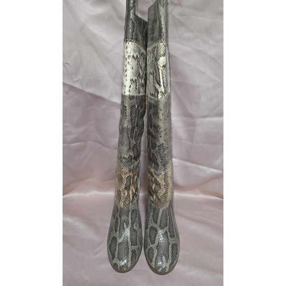 Coach Women's 'Trudie' Man-Made Python Style Women's Boots Size 6.5B - Picture 2 of 10